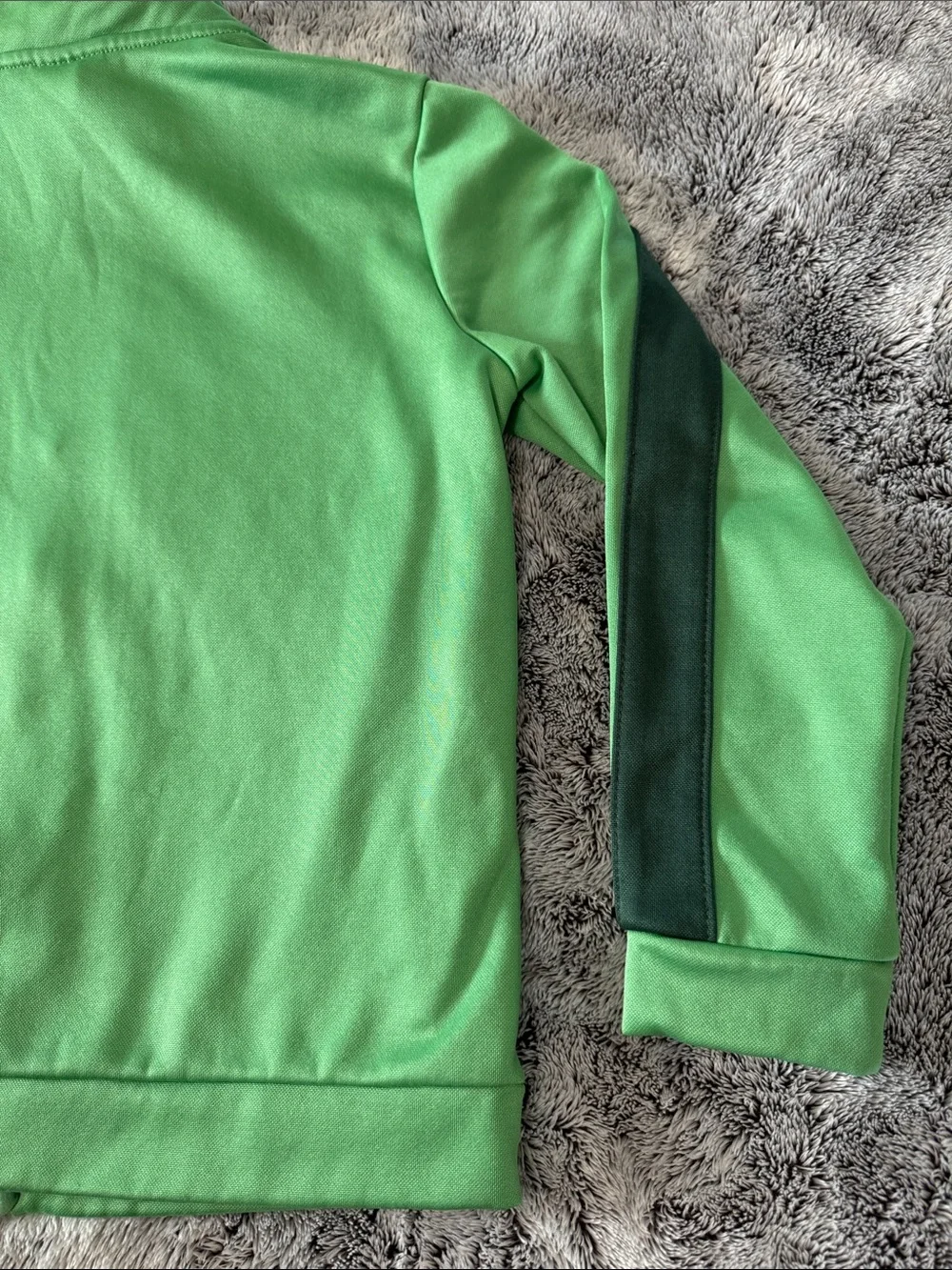 Reebok Athletic Track Jacket Full Zip Boys 11-12  Two Toned Green Sporty Outdoor